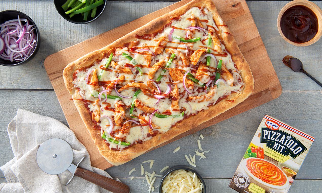 BBQ Chicken Pizza Recipe | Dr. Oetker